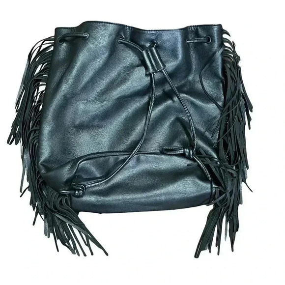 🌟 Victoria's Secret Black Fringe Drawstring Backpack Women's Fashion Accessory 🌟 - Picture 6 of 9